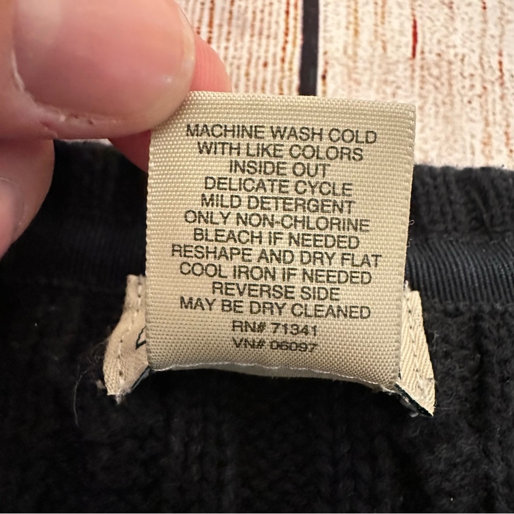 L.L. Bean Women’s Crewneck Sweater Size 2X Dark Gray Cable Knit Fisherman Preppy - Picture 3 of 5